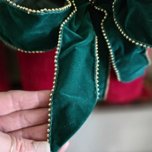 Like new Velvet 3 Dimensional Christmas Gift Throw Pillows - Picture 4 of 8